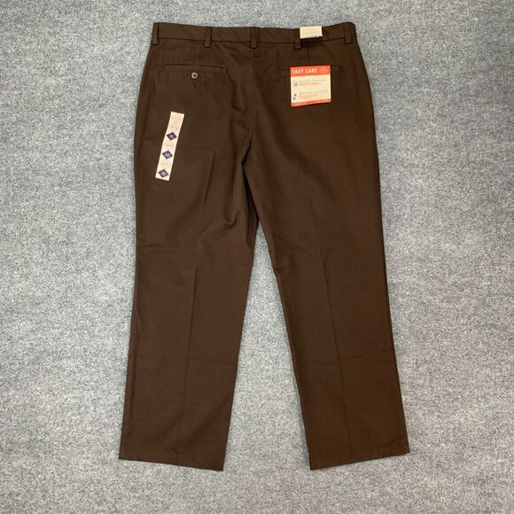 St Johns Bay Pleated Pant Mens 38 Brown Cotton Blend Classic Fit Easy Care Chino - Picture 3 of 13